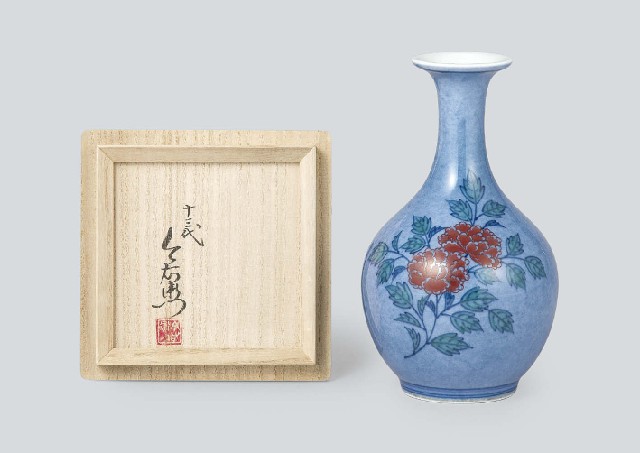 時代色絵浮き彫り京薩摩焼花瓶宮廷図柄当時物 Yahoo!オークション -「薩摩焼 大花瓶」の落札相場・落札価格
