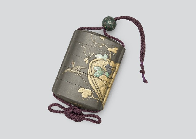 Lot0096】羊遊斉銘蒔絵螺鈿燕文印籠 - | 第836回 | 株式会社毎日