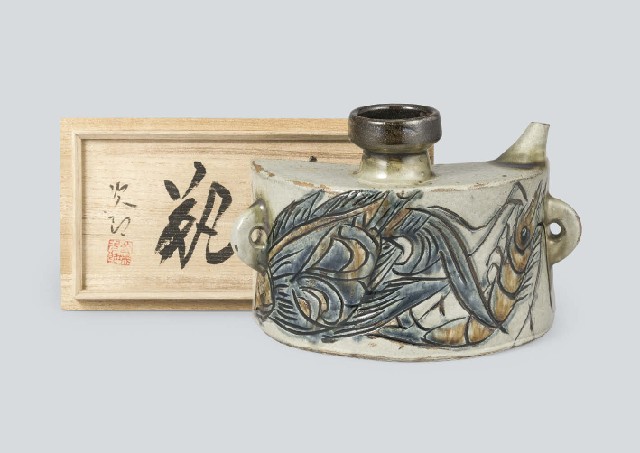 Lot0638】壷屋焼抱瓶 - 金城 次郎◎ | 第843回 | 株式会社毎日オークション