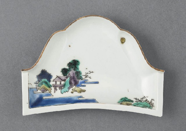 Lot0692】古九谷色絵山水文富士形小皿 - | 第853回 | 株式会社毎日